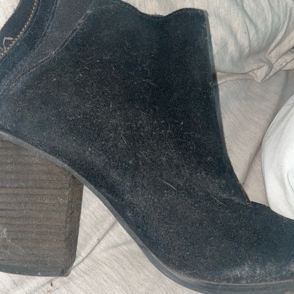 Ecote booties
